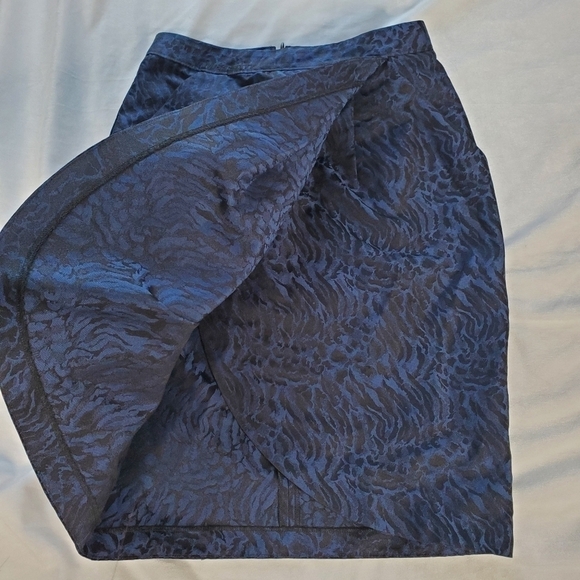 Miss Sixty Brocade Tulip Wrap Skirt Blue Black Animal Print - Picture 7 of 12